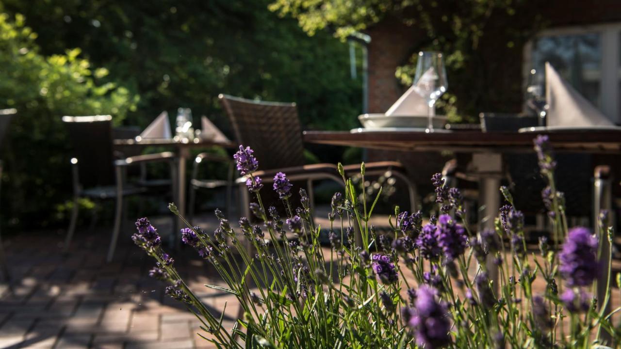 Kirchspielkrug Landhotel & Restaurant Westerhever Kültér fotó