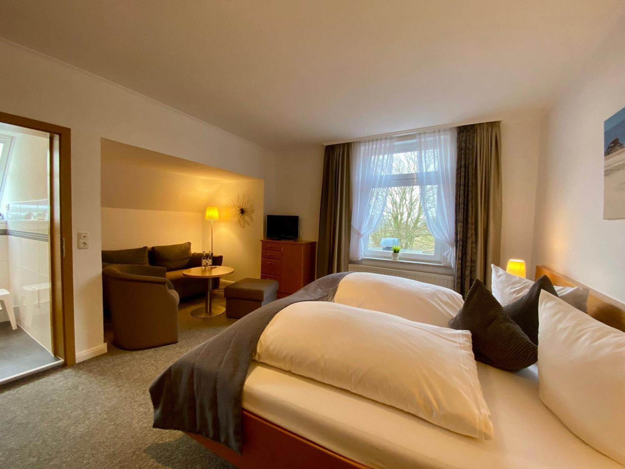 Kirchspielkrug Landhotel & Restaurant Westerhever Kültér fotó